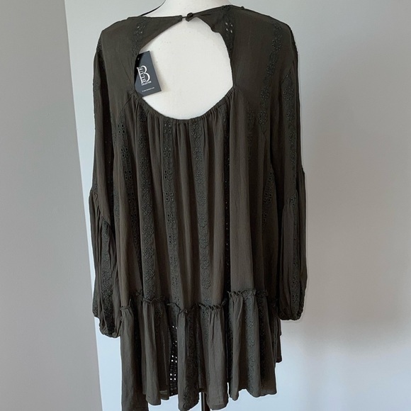 Blue B Collection new with tags size large top in olive - Picture 2 of 16